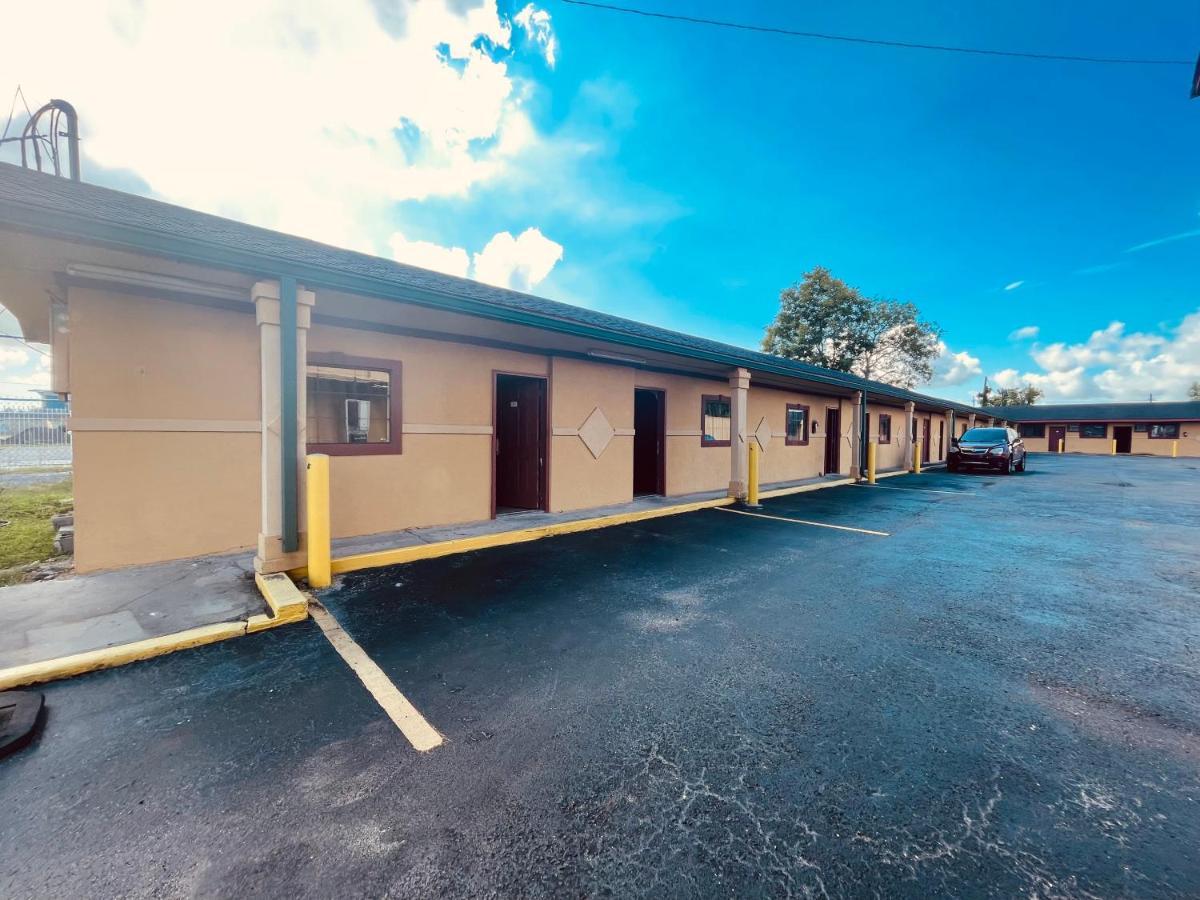 Royal Palms Motel & Rv Park New Orleans Bagian luar foto